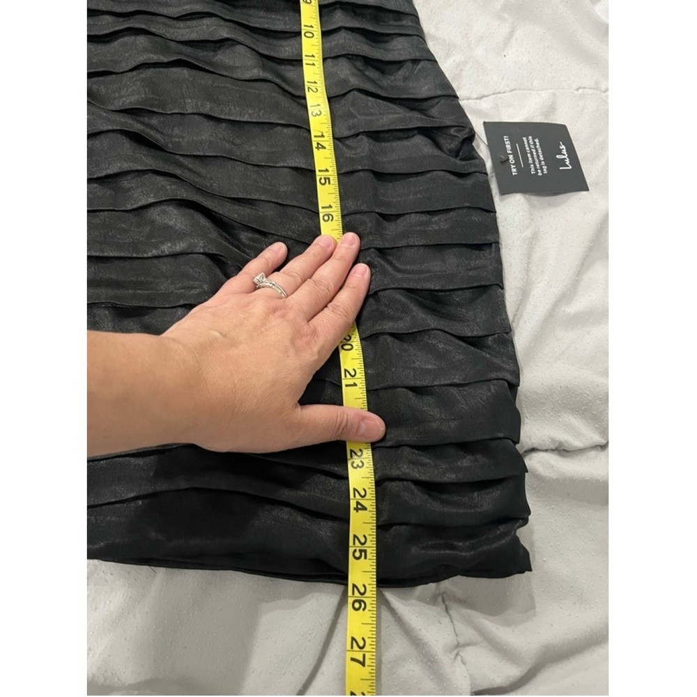 Lulus Completely Stunning Black Pleated Satin Bodycon Mini Dress SZ Medium - Picture 9 of 9